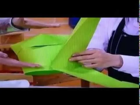 Ama tu casa. Cocodrilo en cartulina (A. Rodriguez) - YouTube Ama tu casa. Cocodrilo en cartulina (A. Rodriguez) - YouTube