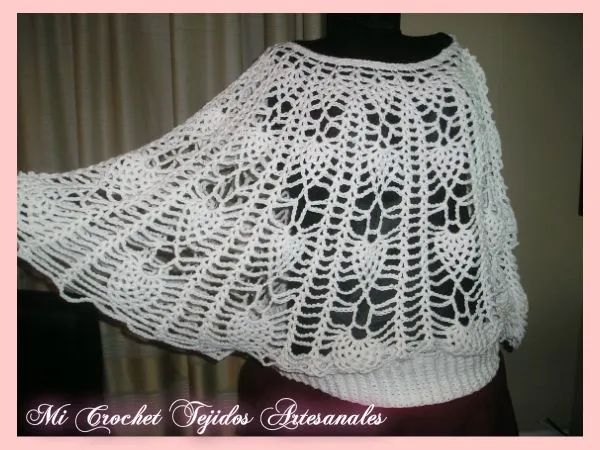 Ponchos a crochet con piñas - Imagui