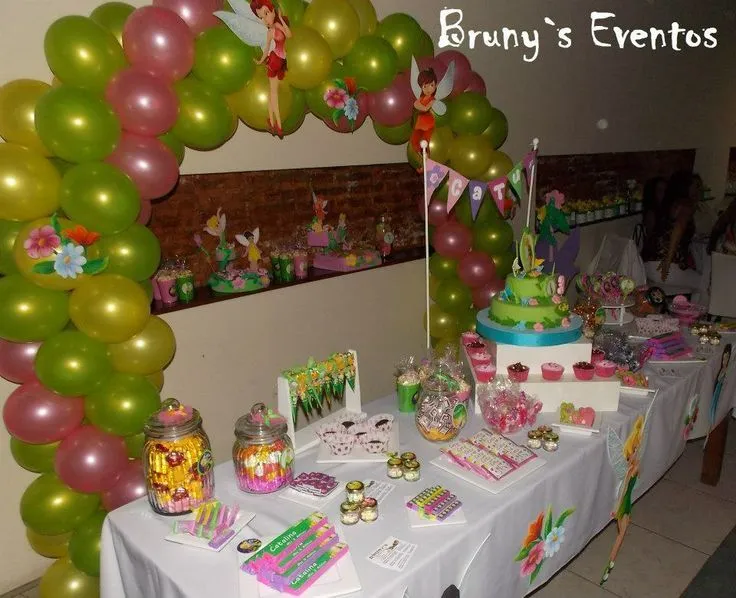 Ambientacion Tinkerbell: Arco de Globos, Figuras Tematicas, Piñata ...