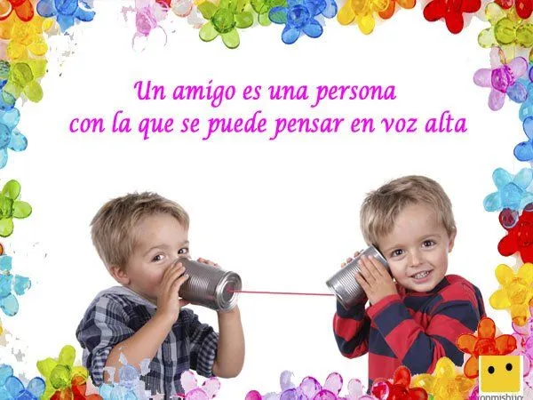 Amigos con un teléfono. Frases de amistad para niños Amigos con un teléfono. Frases de amistad para niños