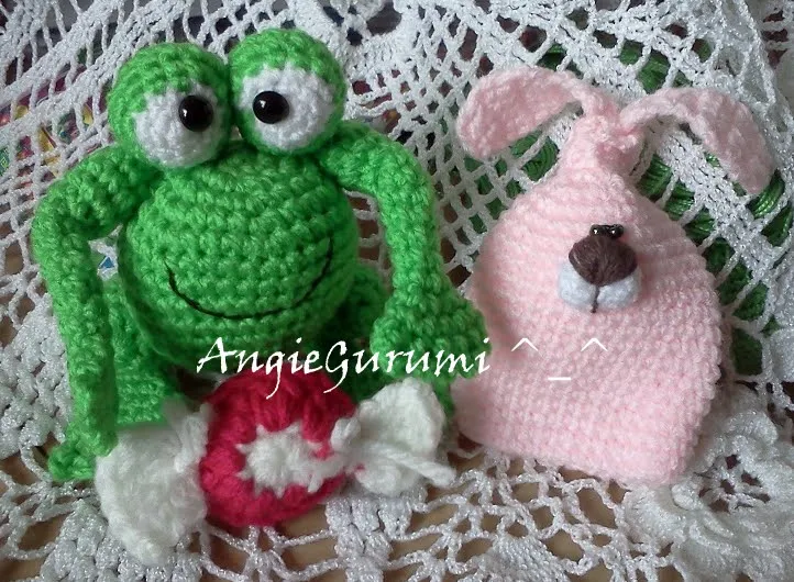 Amigurumi DIY by AngieGurumi: Amigurumi Sapito y Conejito "pap" en ...