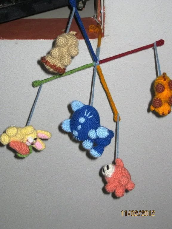 movil para bebe | Aprender manualidades es facilisimo. movil para bebe | Aprender manualidades es facilisimo.