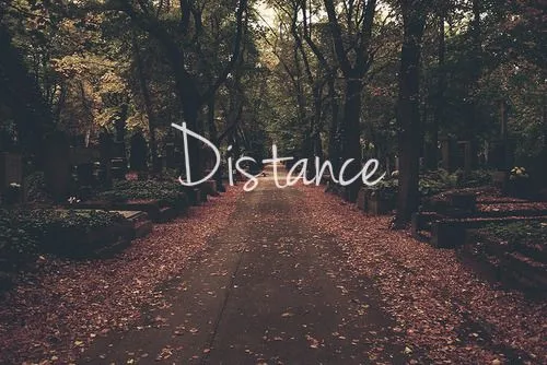 Amor a distancia? ¿Que es eso? Ah! Si, la... - RIKI Amor a distancia? ¿Que es eso? Ah! Si, la... - RIKI