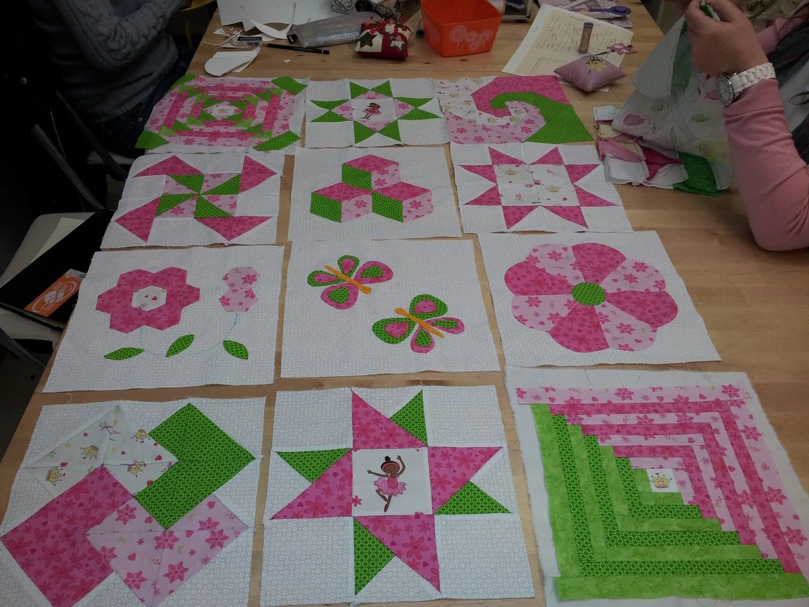 Mis Cuatro amores, Mariona, Nora, Joan Pere y el patchwork: He ... Mis Cuatro amores, Mariona, Nora, Joan Pere y el patchwork: He ...