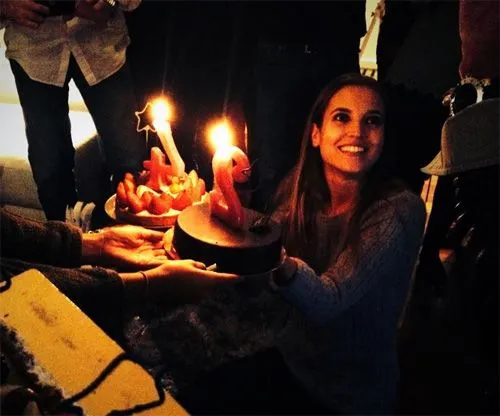Ana Fernández sorprendida por su novio en su cumple: 'Pedazo de ...
