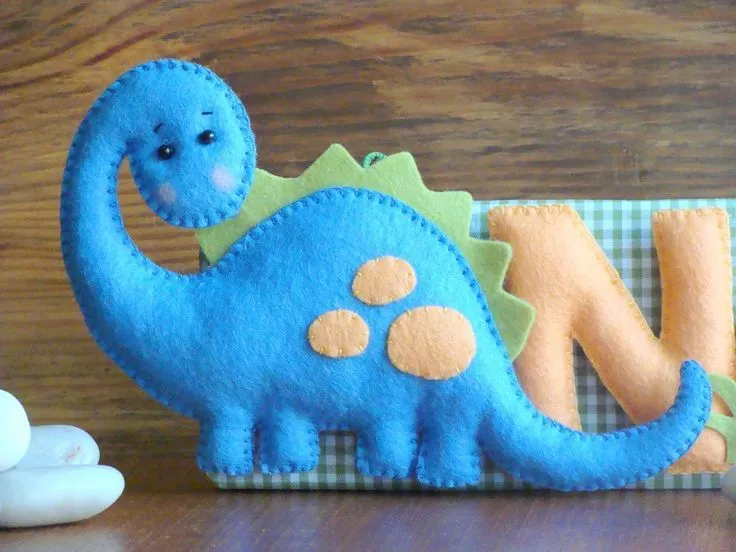 anabelfieltro: Dinosaurio para Nacho | NAVIDAD | Pinterest | Nachos