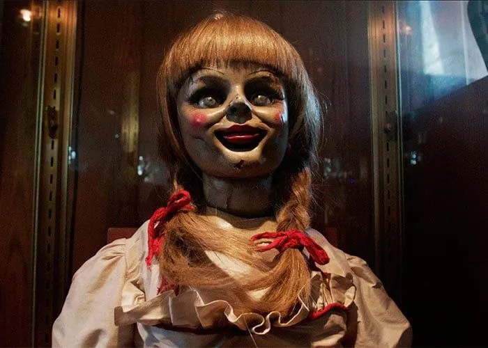 Anabelle: pobre muñequita sin gracia | Las2Orillas.CO Anabelle: pobre muñequita sin gracia | Las2Orillas.CO