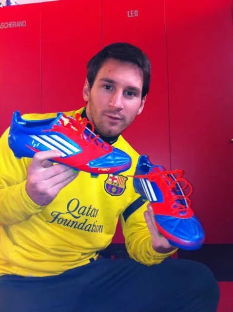 Analista deportivo: Los nuevos botines que Messi usó en el derby Analista deportivo: Los nuevos botines que Messi usó en el derby