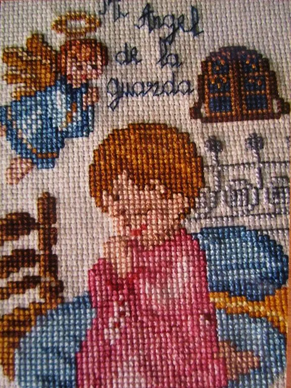 angel punto cruz | Aprender manualidades es facilisimo.