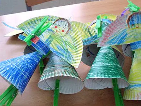 Angelitos con Platos de Cartón - Manualidades Infantiles