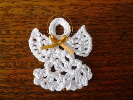 Angelitos tejidos a crochet para recuerdo de bautizo - Imagui Angelitos tejidos a crochet para recuerdo de bautizo - Imagui