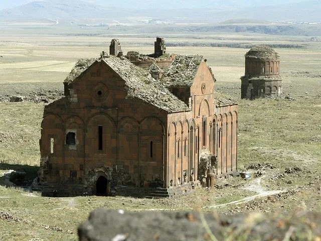Ani – Ghost City of 1001 Churches ~ Kuriositas Ani – Ghost City of 1001 Churches ~ Kuriositas