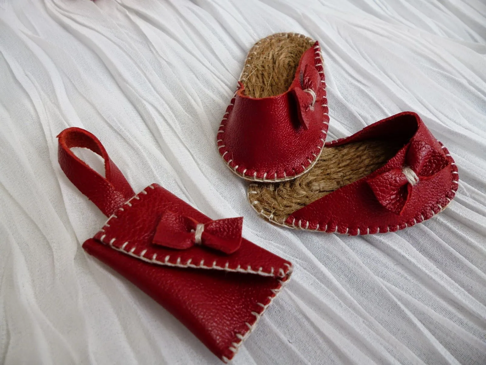 ANILEGRA COSE PARA NANCY: HACER ZAPATOS PARA MUÑECA Nancy ,