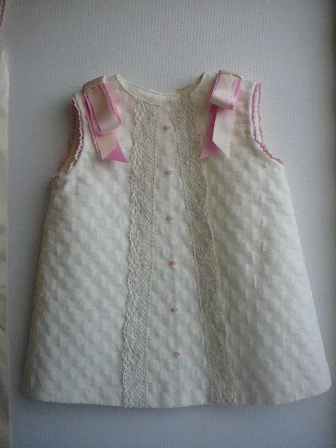 Anilegra moda para muñecas: Como coser el vestido de bebé , y ...