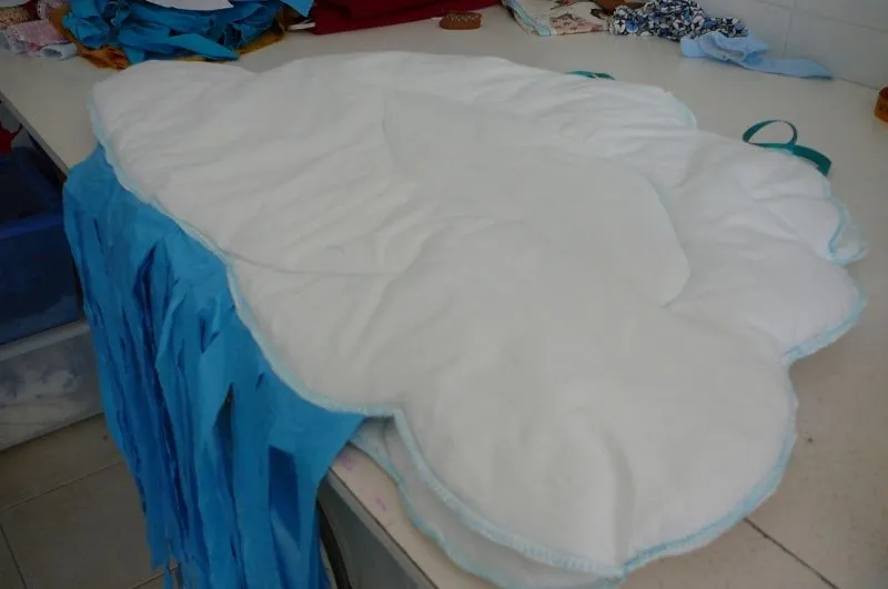 Anilegra moda para muñecas: DISFRAZ DE NUBE , tutorial para ... Anilegra moda para muñecas: DISFRAZ DE NUBE , tutorial para ...