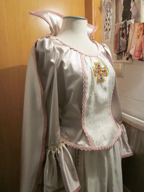 Anilegra moda para muñecas: DISFRAZ PRINCESA se tarda una hora en ... Anilegra moda para muñecas: DISFRAZ PRINCESA se tarda una hora en ...