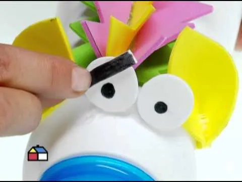 Cómo hacer animales con envases de plástico? - YouTube