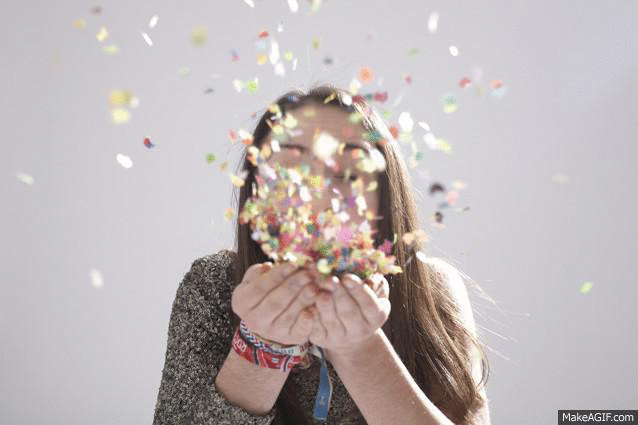 Olympia's search for the perfect outfit : confetti Olympia's search for the perfect outfit : confetti