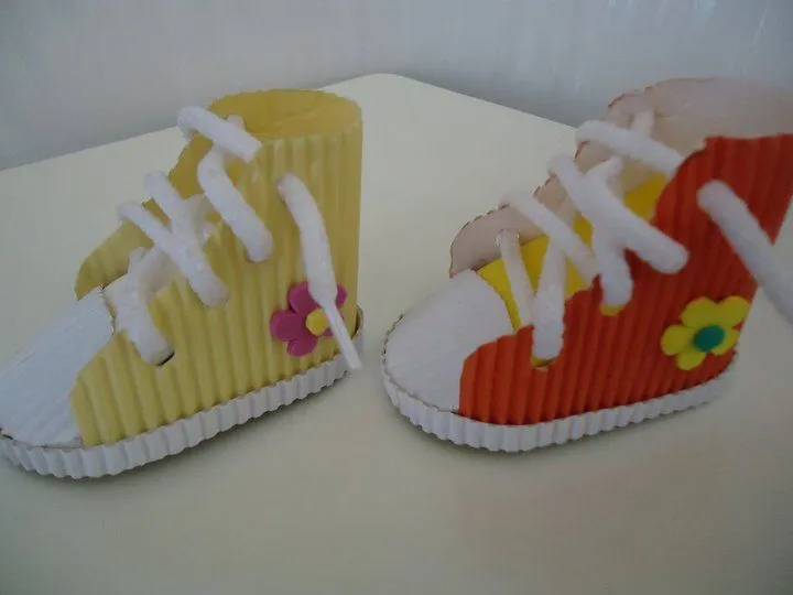 Anita Belen´s Ability: CAJAS DE CARTÓN DECORADAS Anita Belen´s Ability: CAJAS DE CARTÓN DECORADAS