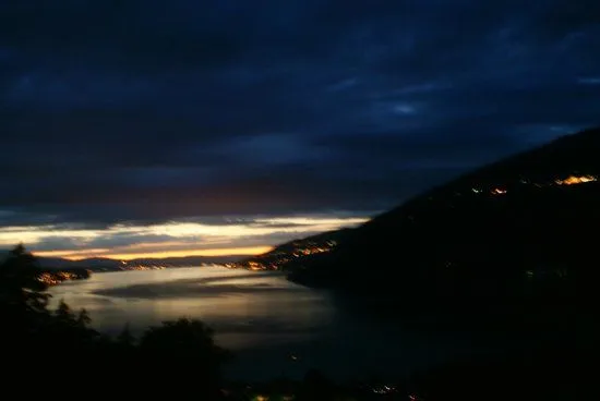 Anochecer en Suiza: fotografía de Bed & Breakfast Finel ... Anochecer en Suiza: fotografía de Bed & Breakfast Finel ...