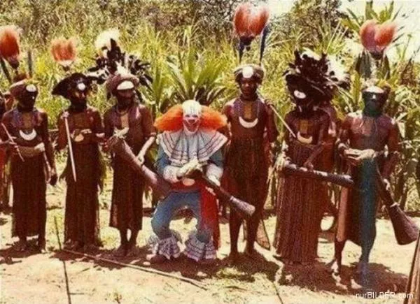 Una antropóloga en la luna: blog de antropología.: El payaso ... Una antropóloga en la luna: blog de antropología.: El payaso ...