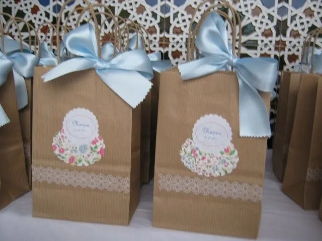 aplicación de papel japonés y listón | BOLSAS KRAFT DECORADAS ... aplicación de papel japonés y listón | BOLSAS KRAFT DECORADAS ...