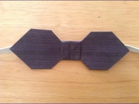 Aprende a hacer una corbata de papel!! - YouTube