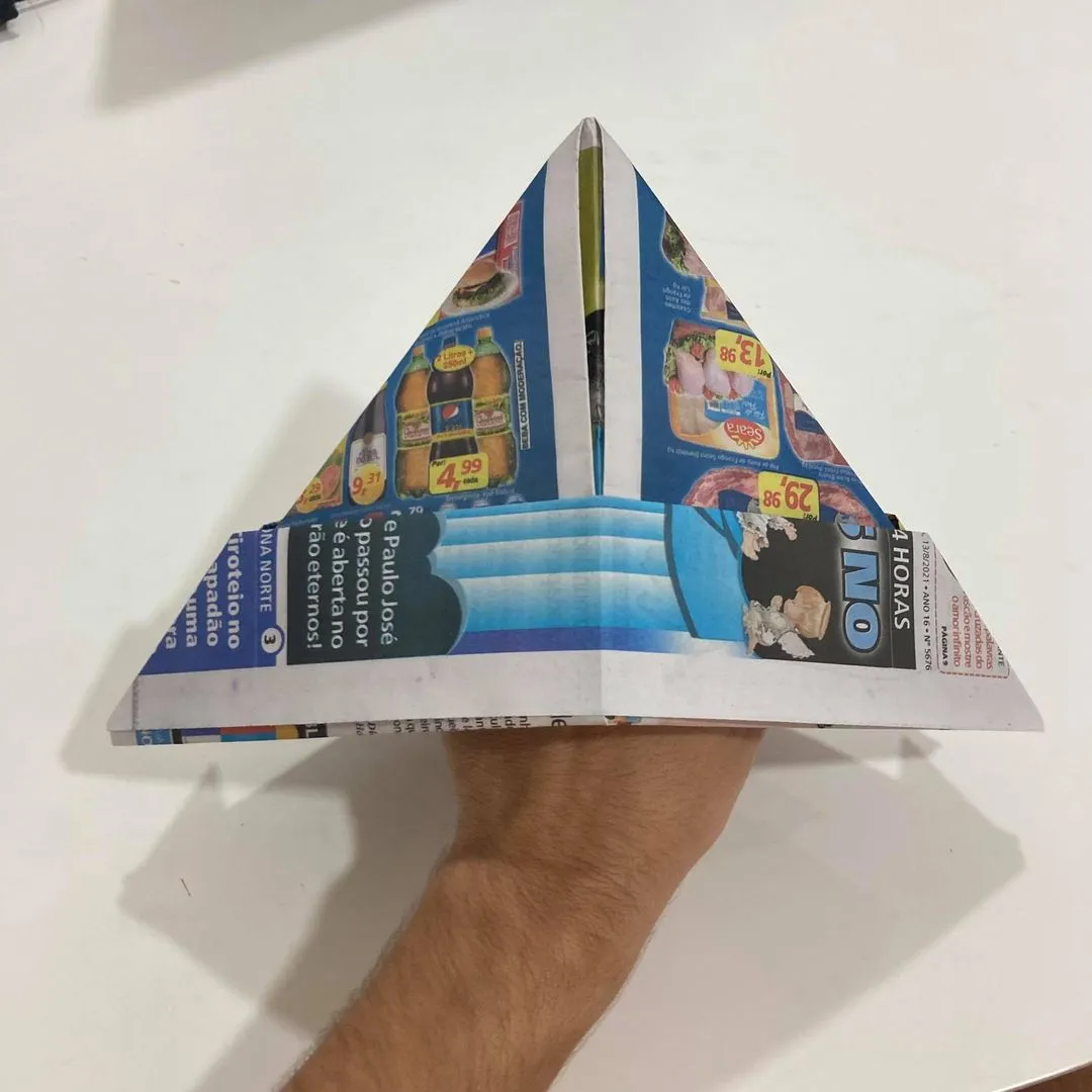 Aprende a Hacer un Sombrero de Papel en 8 Pasos Sencillos | homify Aprende a Hacer un Sombrero de Papel en 8 Pasos Sencillos | homify