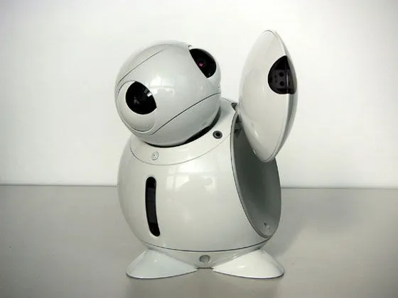 ApriPoko, el robot-mando a distancia de Toshiba [veredicto: es más ... ApriPoko, el robot-mando a distancia de Toshiba [veredicto: es más ...
