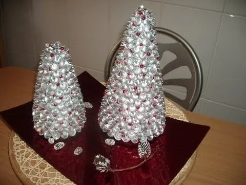 COMO HACER ARBOL DE NAVIDAD CON PASTA DE SOPA - YouTube