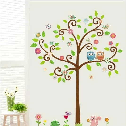 Arboles Secos dibujados en pared - Imagui