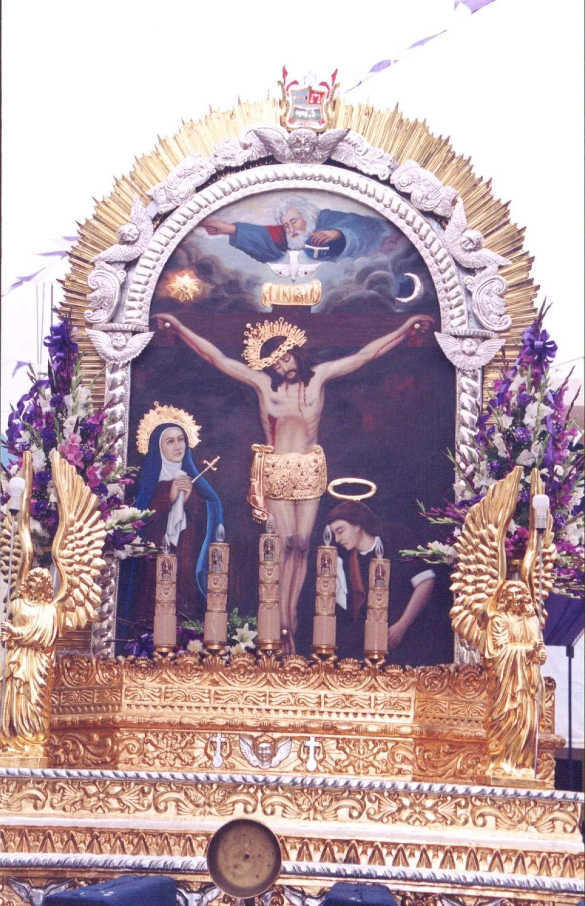 Archivo:Señor de los milagros 142.jpg - Wikipedia, la enciclopedia libre Archivo:Señor de los milagros 142.jpg - Wikipedia, la enciclopedia libre
