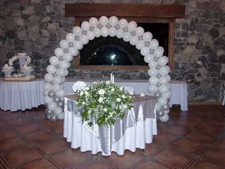 arco para boda | Arcos adornados con globos | Pinterest