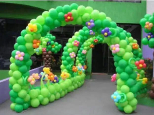 arco globos | fiesta Tinkerbell | Pinterest | Balloon and Gardens