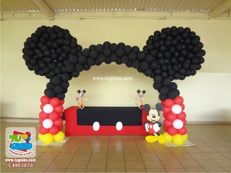 Arco de globos orejas de Mickey | Columnas realizadas con globos ... Arco de globos orejas de Mickey | Columnas realizadas con globos ...
