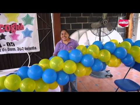ARCO CON GLOBOS USANDO SOLO SOPORTES LIGEROS - YouTube