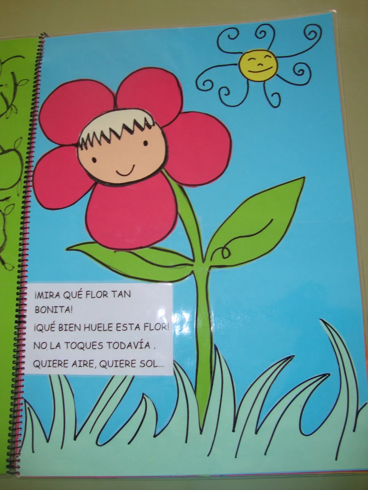 EL ARCO IRIS DE MI COLE: NUESTRO LIBRO VIAJERO EL ARCO IRIS DE MI COLE: NUESTRO LIBRO VIAJERO