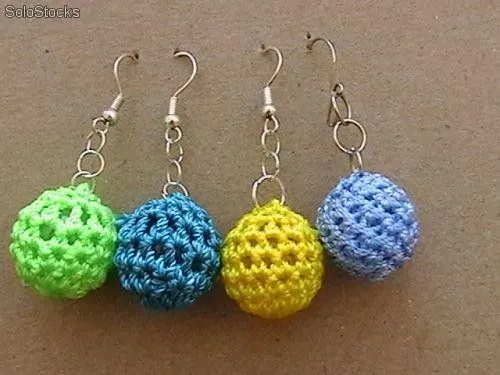 Aretes zarcillos tejidos a mano