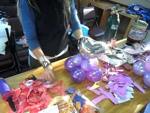 ARMADO DE CENTRO DE MESA CON CORAZON METALIZADO Y GLOBOS CON GAS ... ARMADO DE CENTRO DE MESA CON CORAZON METALIZADO Y GLOBOS CON GAS ...
