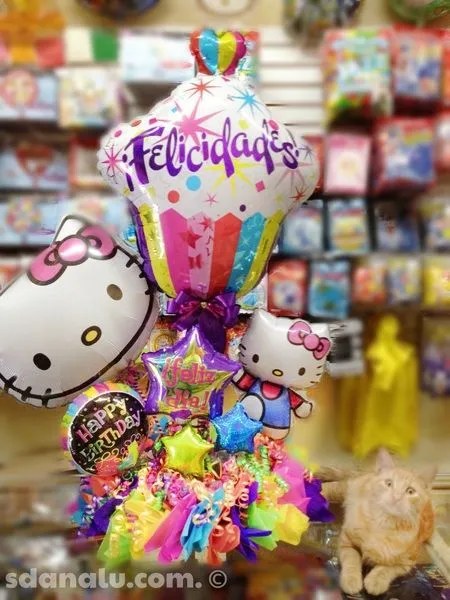 Arreglo con globos para HBDAY de kitty by Gilberto De los santos ... Arreglo con globos para HBDAY de kitty by Gilberto De los santos ...