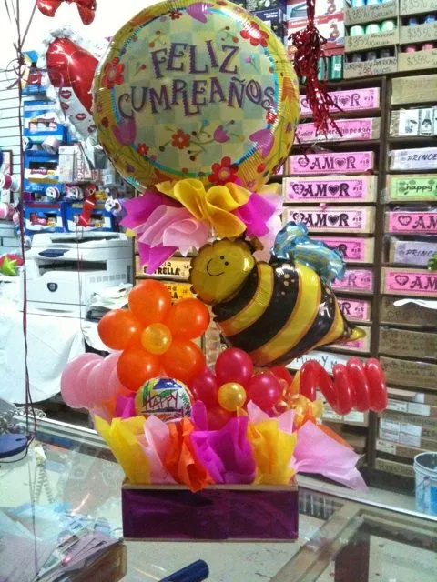 Arreglos de San Valentín con dulces y peluche - Imagui Arreglos de San Valentín con dulces y peluche - Imagui