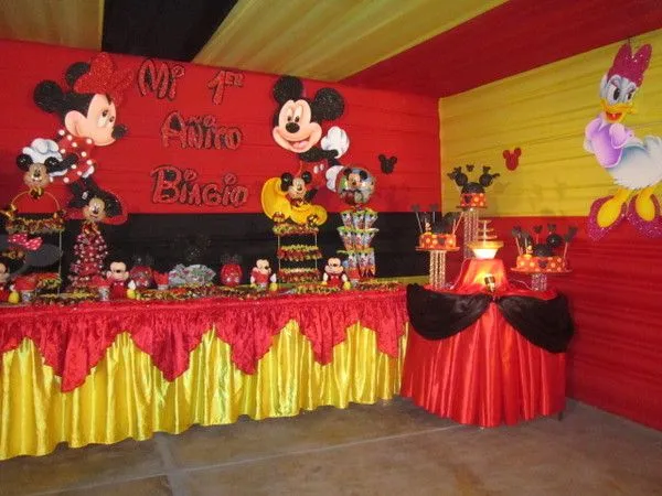 Decoración en tela para fiesta infantil - Imagui