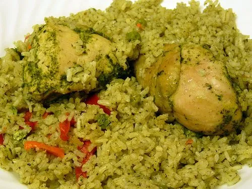 arroz-con-pollo[1].jpg