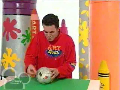 Art attack (Español Latino) - YouTube
