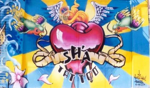 nuestro arte no cabe en sus museos: graffitis de AMOR nuestro arte no cabe en sus museos: graffitis de AMOR