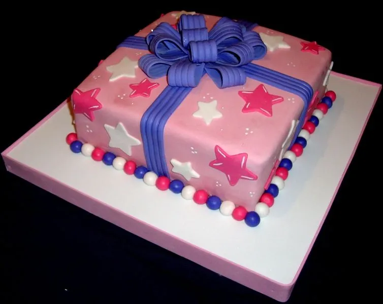 ARTE DULCE LORI: TORTA CUADRADA REGALO