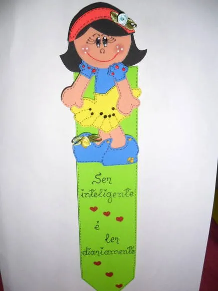 EL ARTE DE EDUCAR: PASO A PASO PARA HACER MARCA PAGINAS EN GOMA EVA