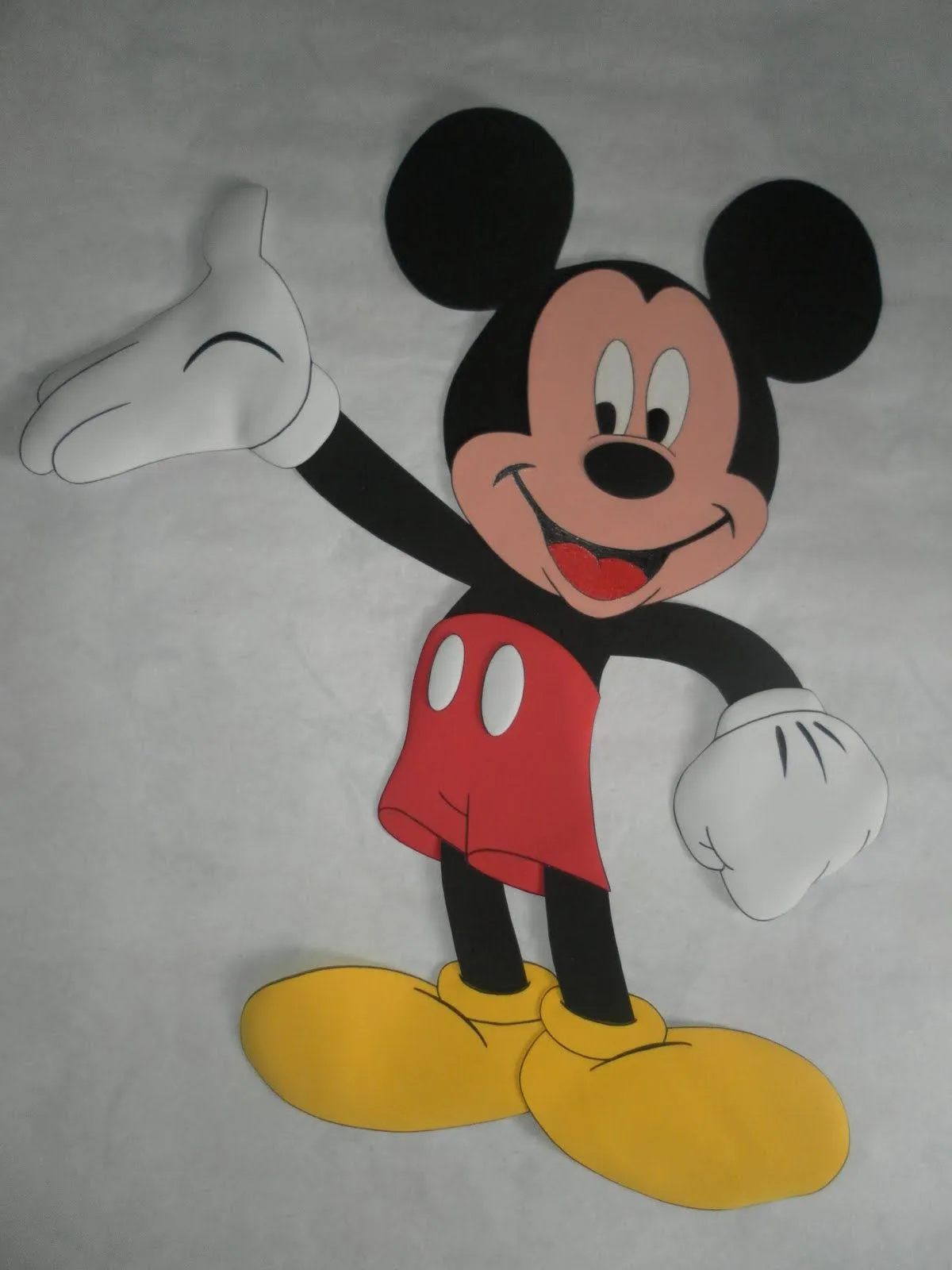 COTILLONES FOAMI MICKEY MOUSE - Imagui