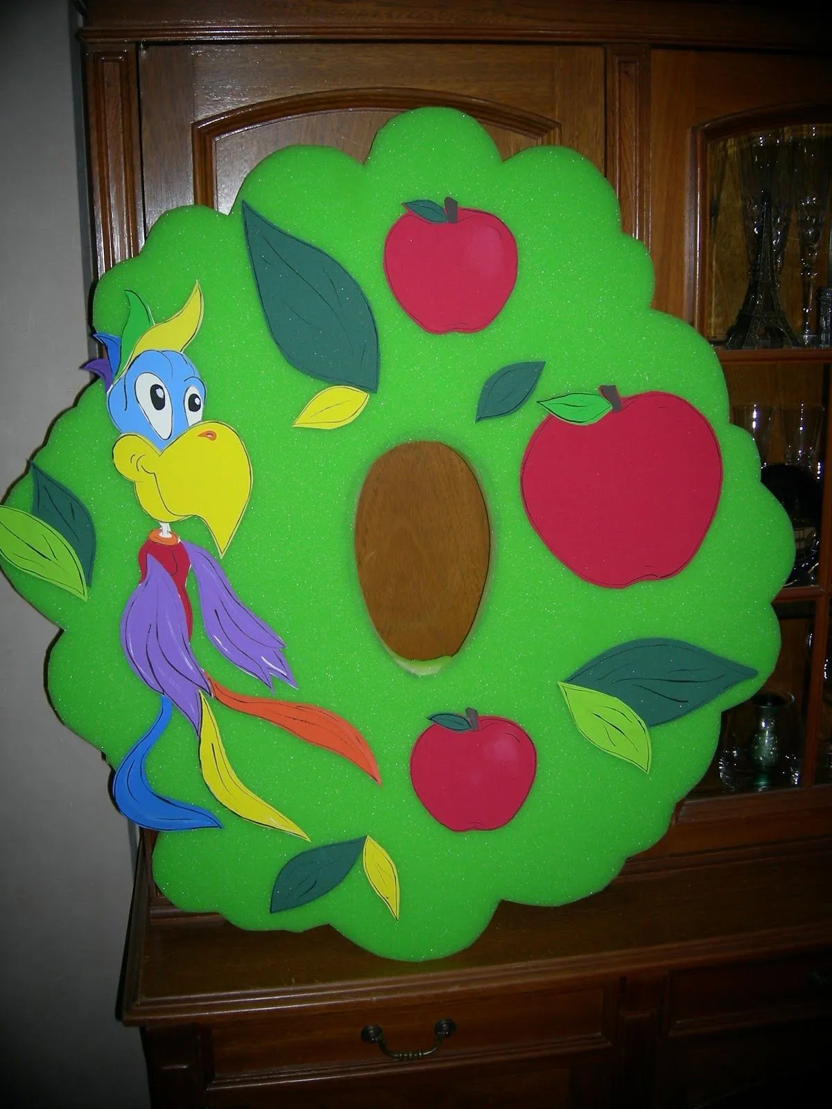 Arte Gabrielle: DISFRAZ DE ARBOL - Realizado en goma espuma