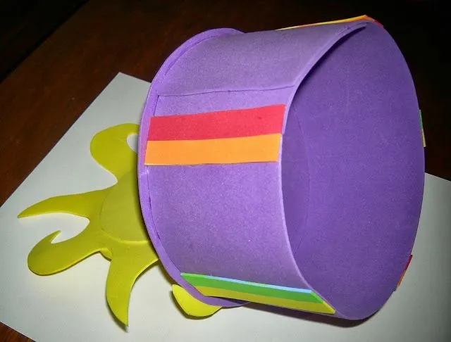 Arte Gabrielle: DISFRAZ PRIMAVERAL - Sombrero y Corbata multicolor ...